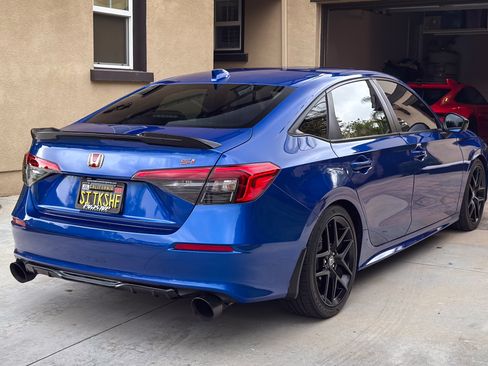 Used 2023 Honda Civic Si image 9