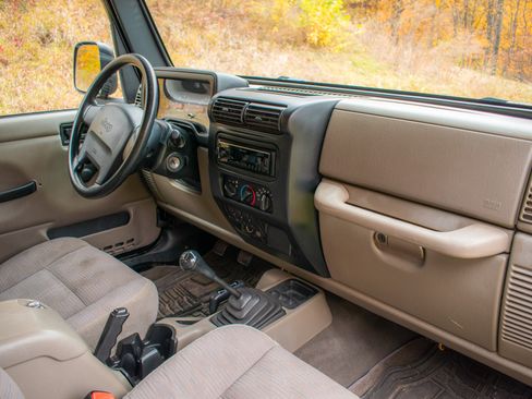 Used 2004 Jeep Wrangler SE w/ Ecco Tire & Wheel Group image 13