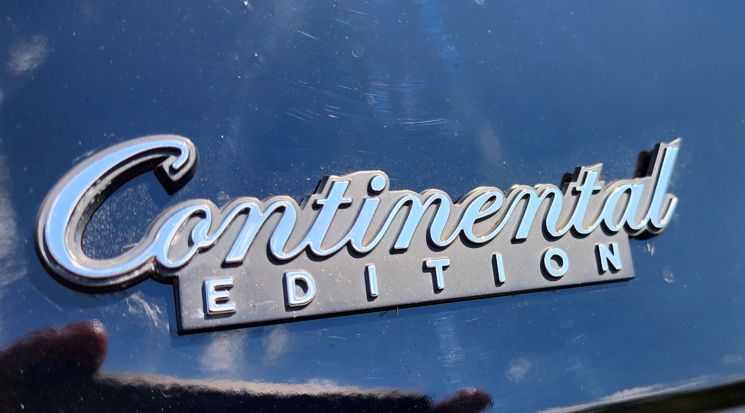 Used 2010 Lincoln Town Car Signature Limited RWD image 19