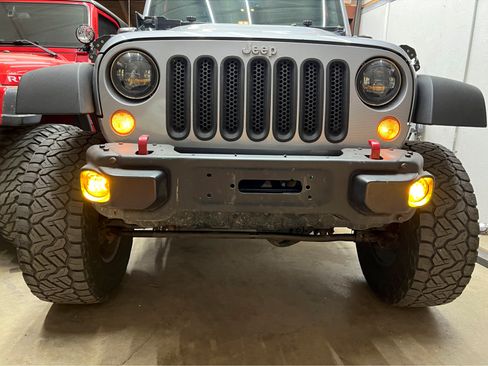 Used 2015 Jeep Wrangler Rubicon image 23