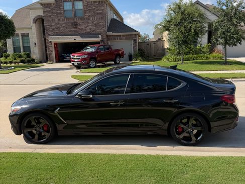 Used 2019 Genesis G70 3.3T Advanced w/ Sport Package RWD image 4