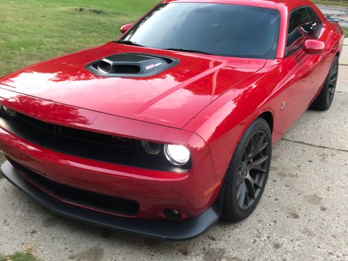 Used 2016 Dodge Challenger R/T Scat Pack image 14
