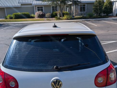 Used 2008 Volkswagen R32 image 5