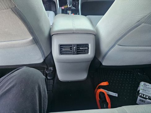 Used 2017 Honda Accord EX image 9