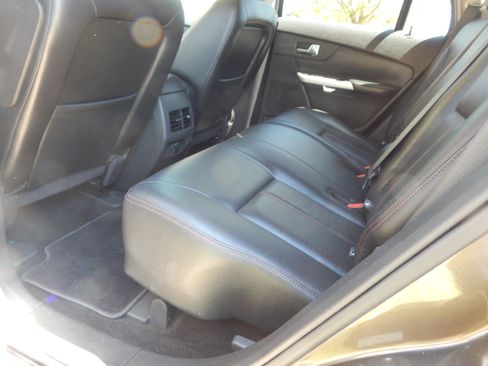 Used 2011 Ford Edge SEL w/ 202A Rapid Spec Order Code image 11