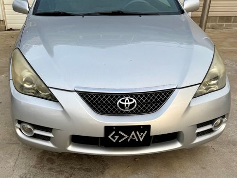 Used 2007 Toyota Solara SLE image 2