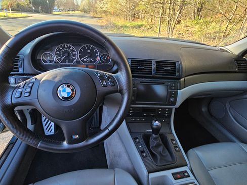 Used 2005 BMW 330i Sedan image 9