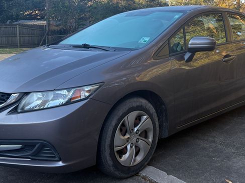 Used 2015 Honda Civic LX image 1