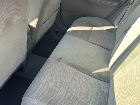 Used 2006 Toyota Corolla LE image 5