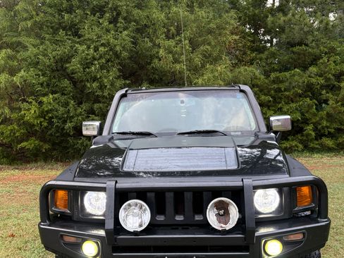 Used 2006 HUMMER H3 AWD/4WD image 1