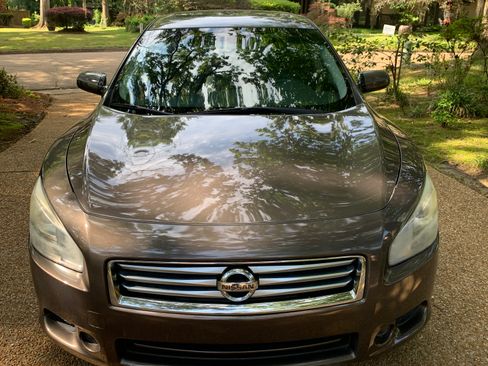 Used 2012 Nissan Maxima 3.5 S FWD image 1