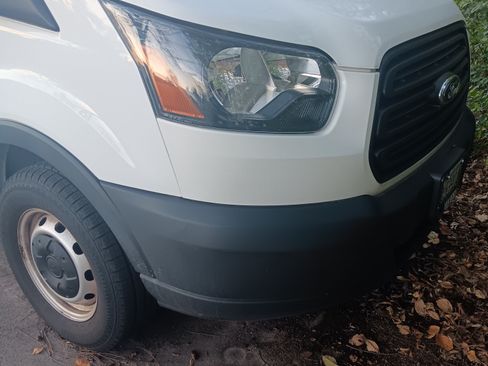 Used 2019 Ford Transit 250 148 High Roof Extended image 15