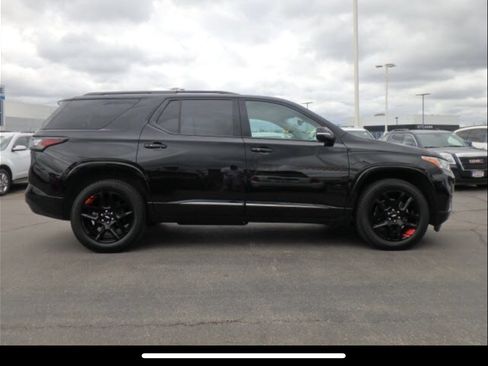 Used 2018 Chevrolet Traverse Premier w/ Redline Edition image 6