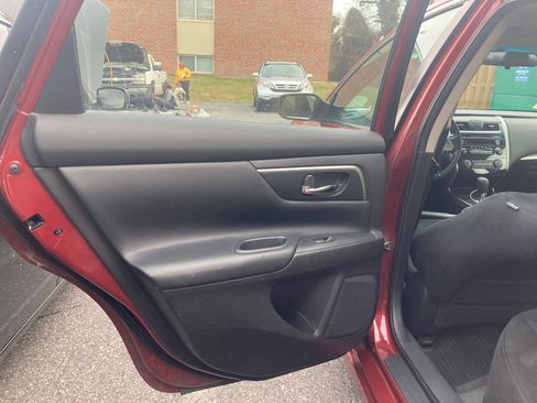 Used 2015 Nissan Altima 2.5 S w/ Power Driver Seat Package image 11