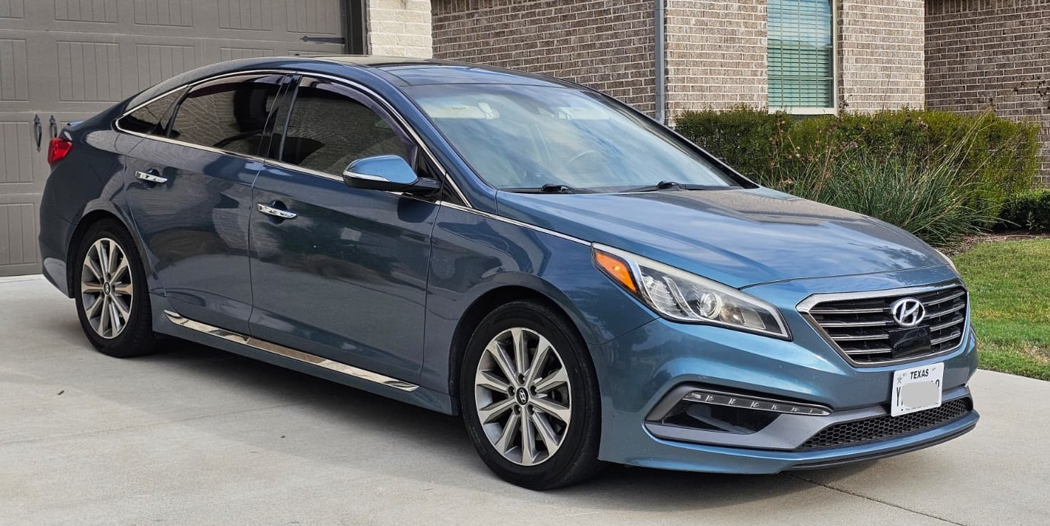 Used 2016 Hyundai Sonata Limited w/ Option Group 05 FWD image 5