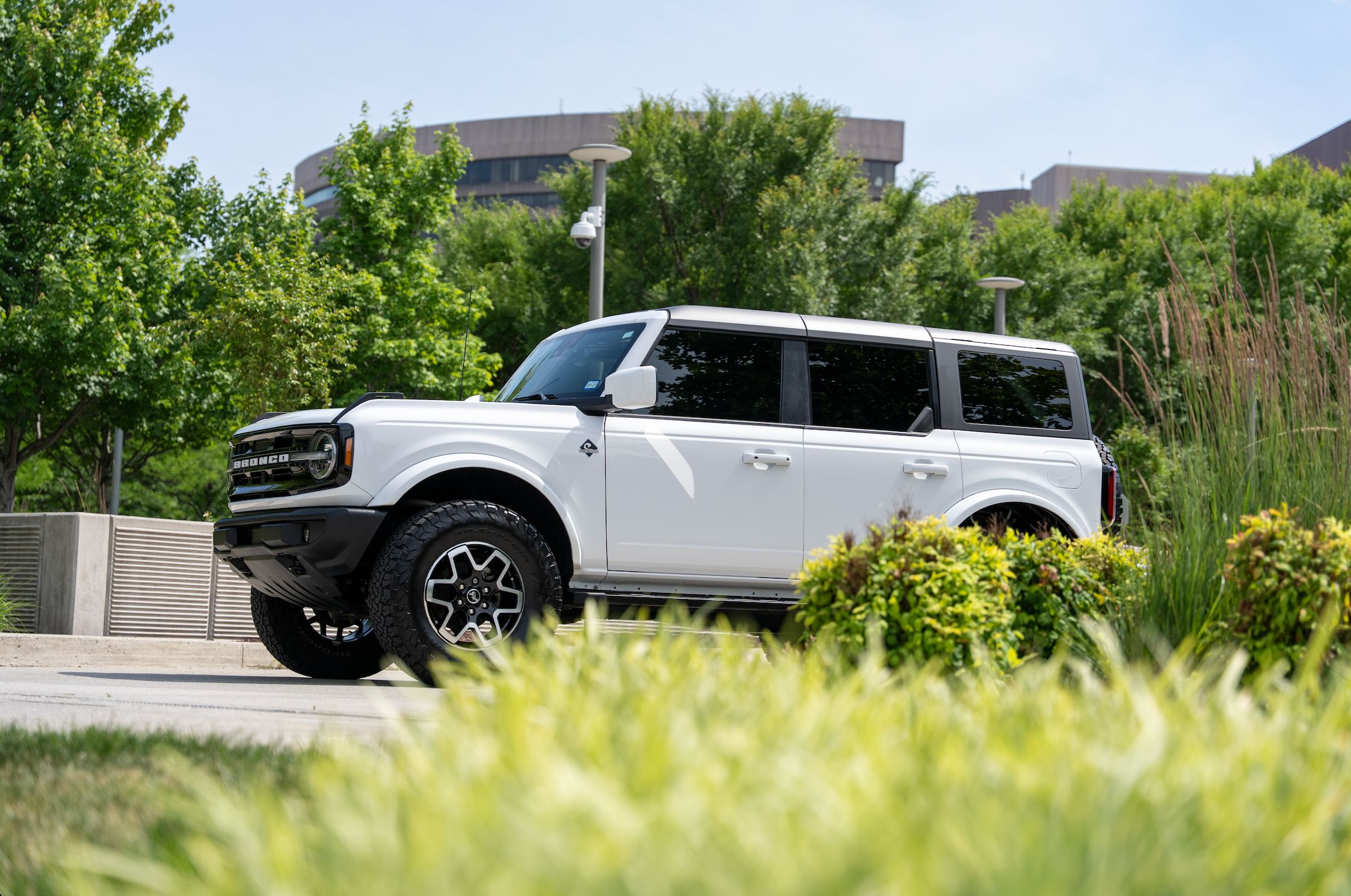 Used 2024 Ford Bronco Outer Banks AWD/4WD image 23