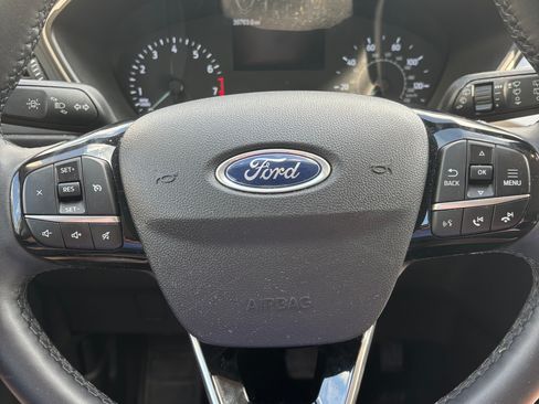 Used 2021 Ford Escape SE w/ Convenience Package AWD/4WD image 8