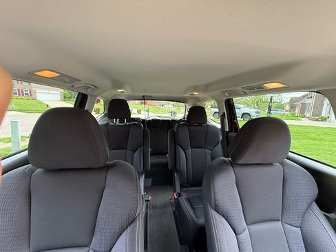 Used 2019 Subaru Ascent Premium image 14