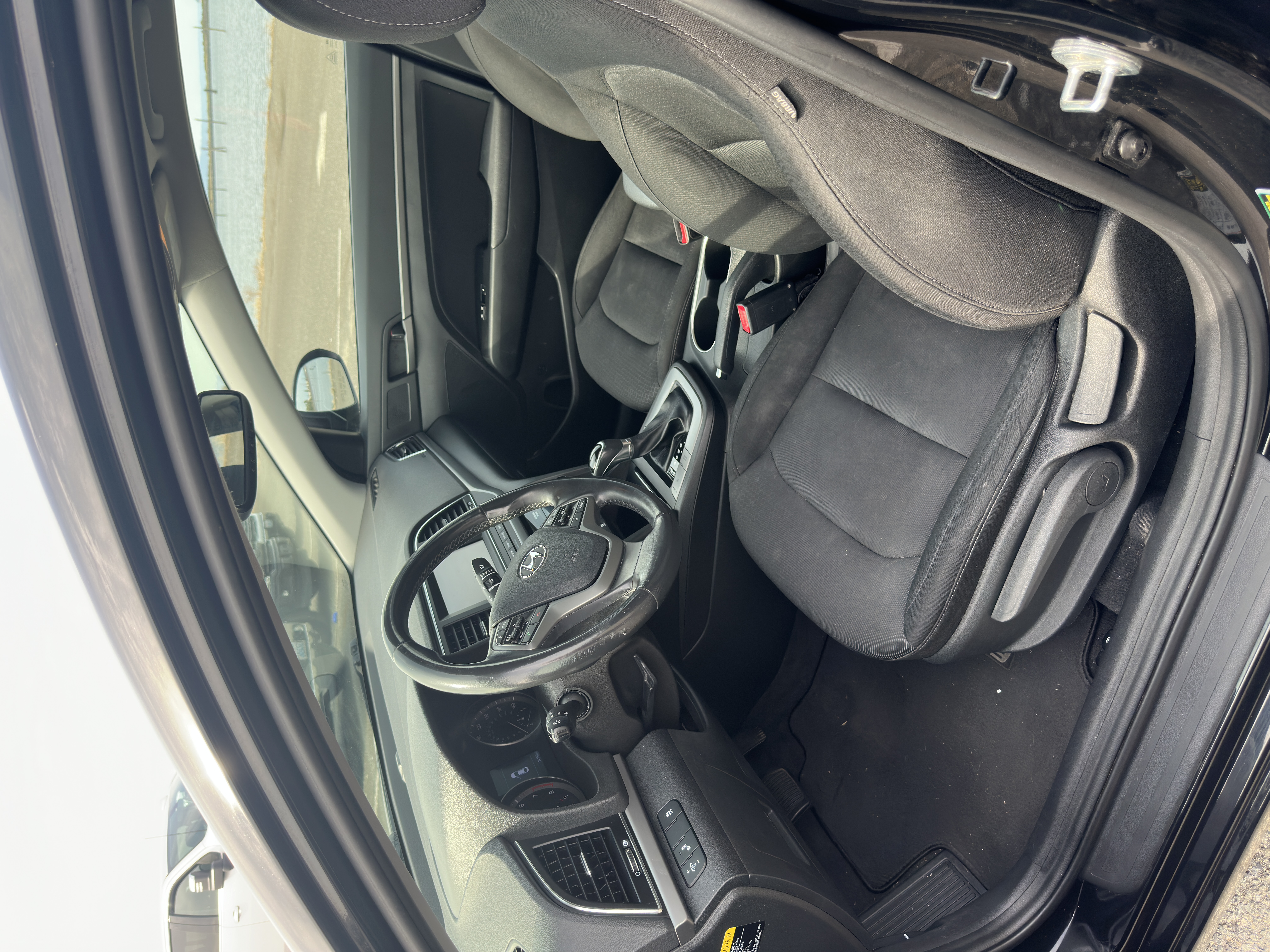 Used 2018 Hyundai Elantra Value Edition FWD image 6