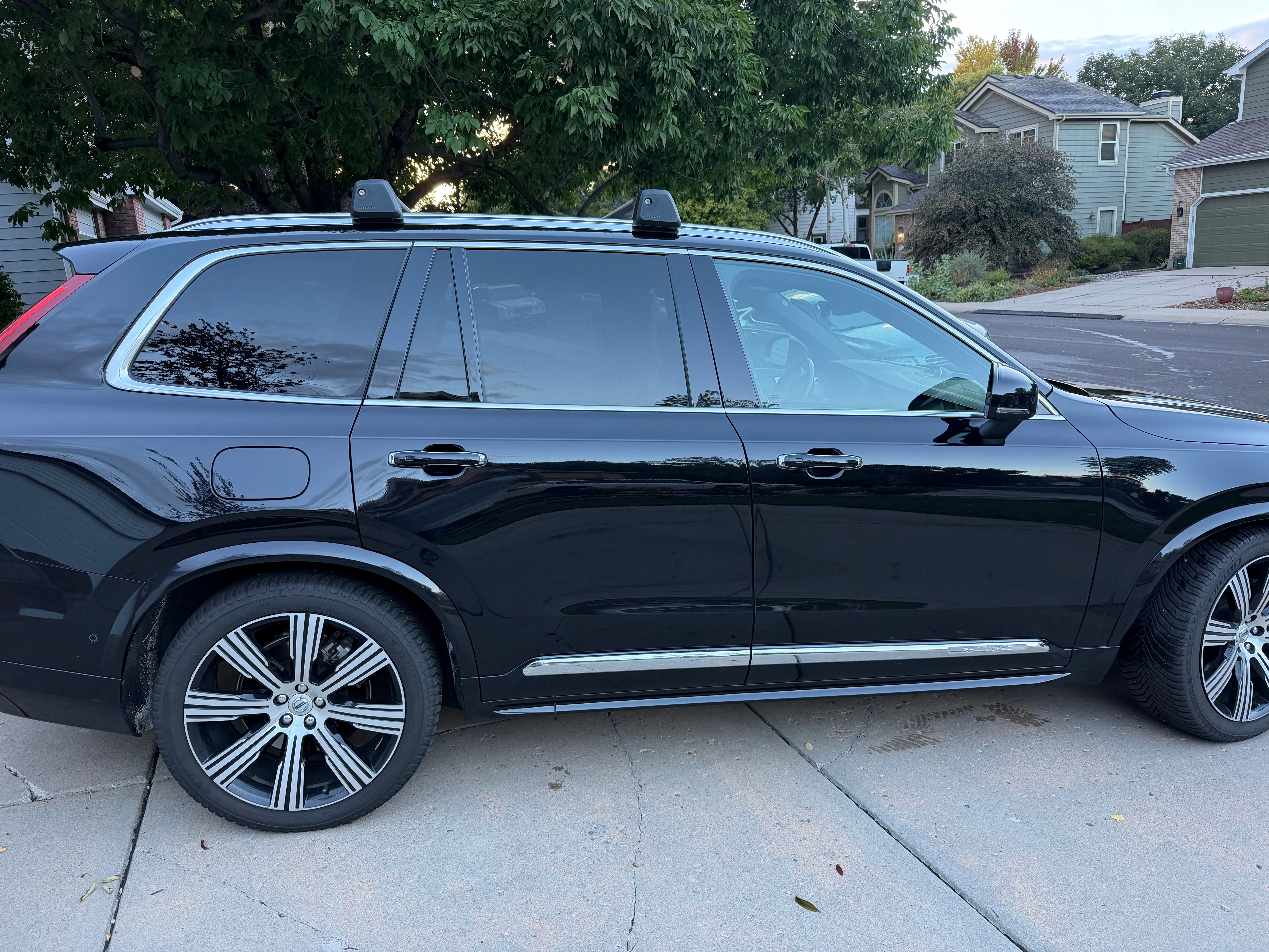 Used 2021 Volvo XC90 T8 Inscription w/ Advanced Package AWD/4WD image 11