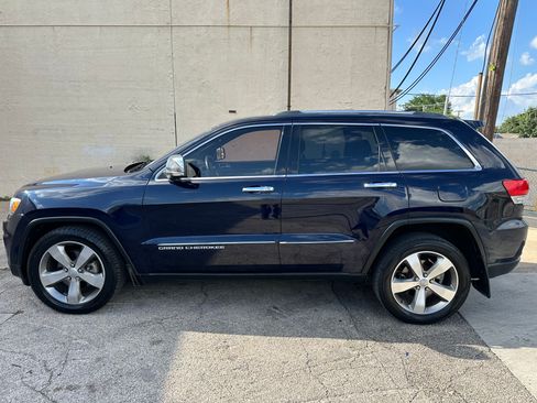 Used 2014 Jeep Grand Cherokee Limited w/ Trailer Tow Group IV RWD image 2
