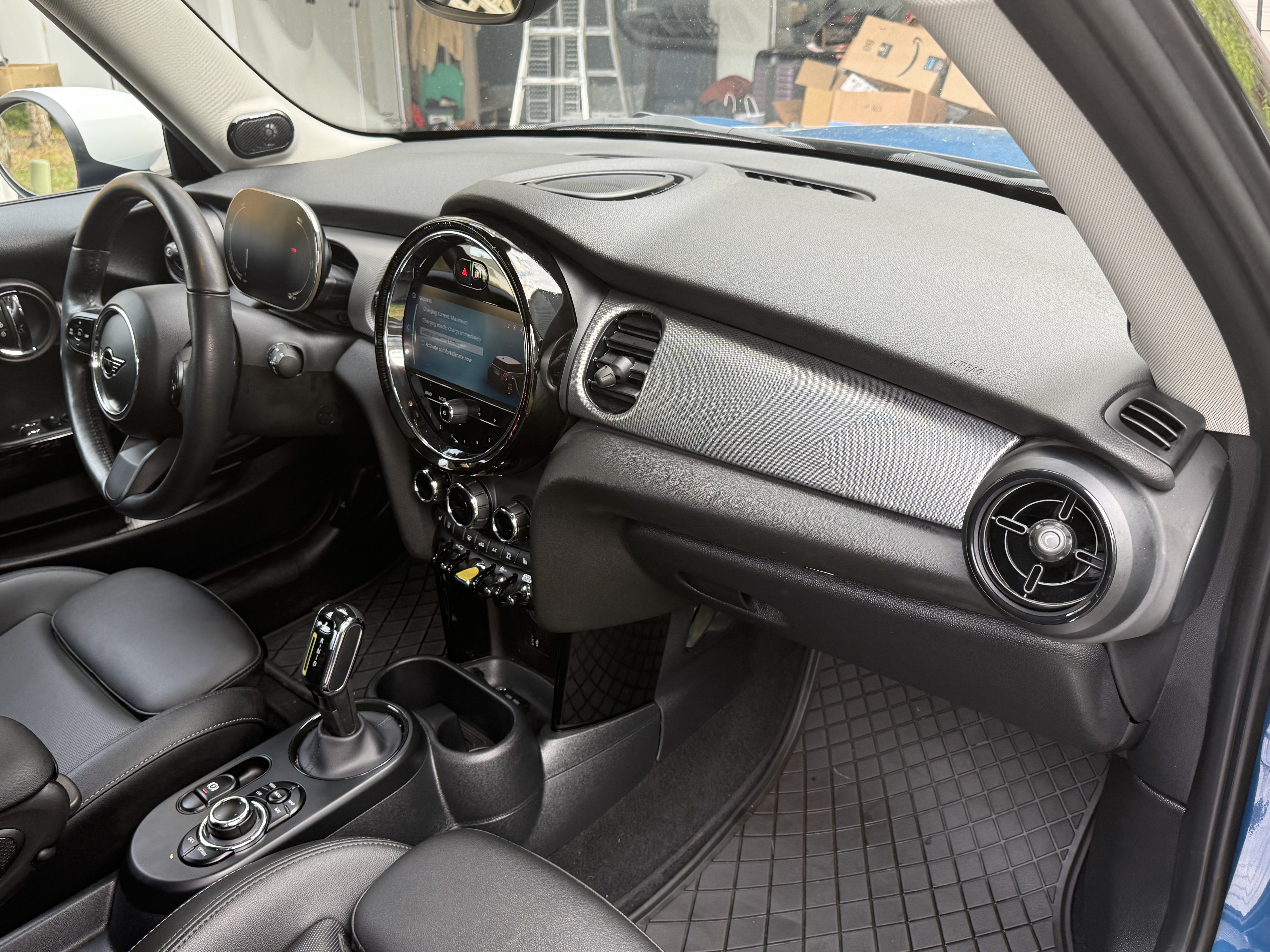 Used 2024 MINI Cooper SE FWD image 13