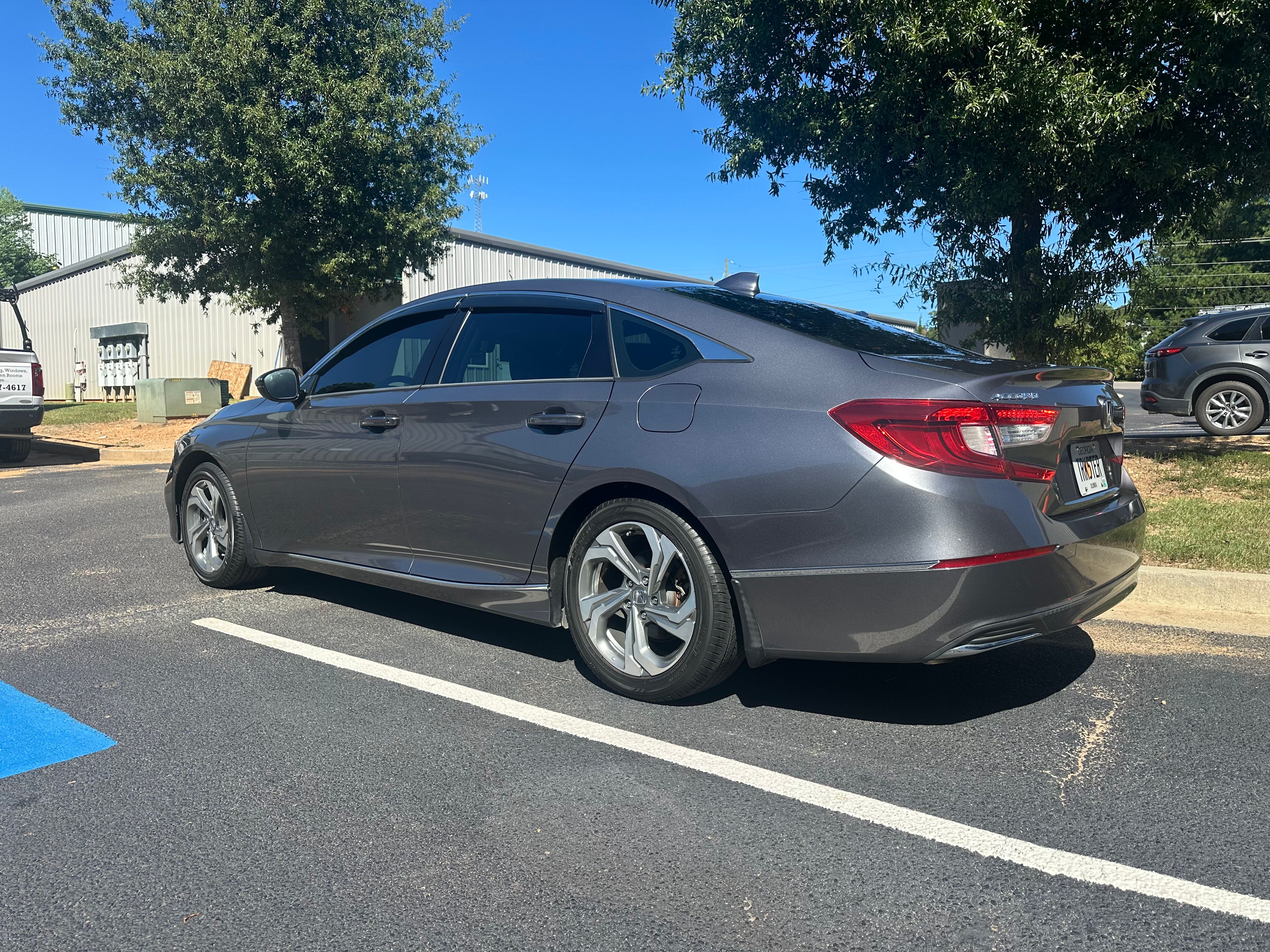 Used 2018 Honda Accord EX-L image 4