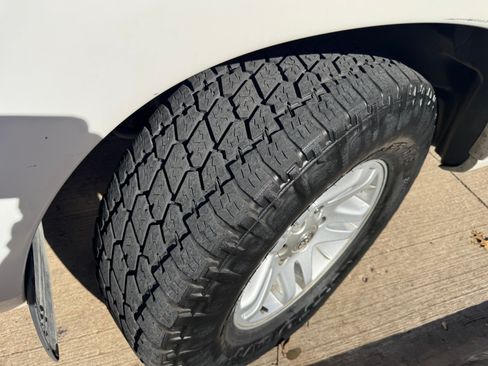 Used 2004 Toyota Tundra Limited image 8