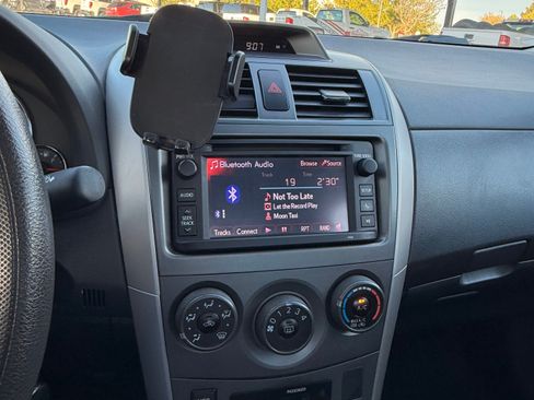 Used 2013 Toyota Corolla S w/ Premium Pkg image 16