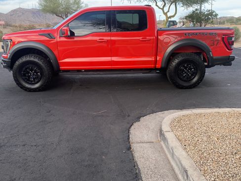Used 2023 Ford F150 Raptor w/ Raptor 37 Performance Package AWD/4WD image 2