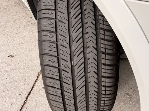 Used 2019 BMW X4 xDrive30i w/ M Sport Package 2 image 8