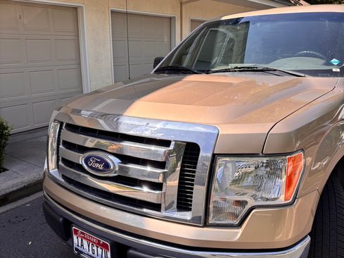 Used 2011 Ford F150 XLT w/ XLT Convenience Pkg RWD image 5