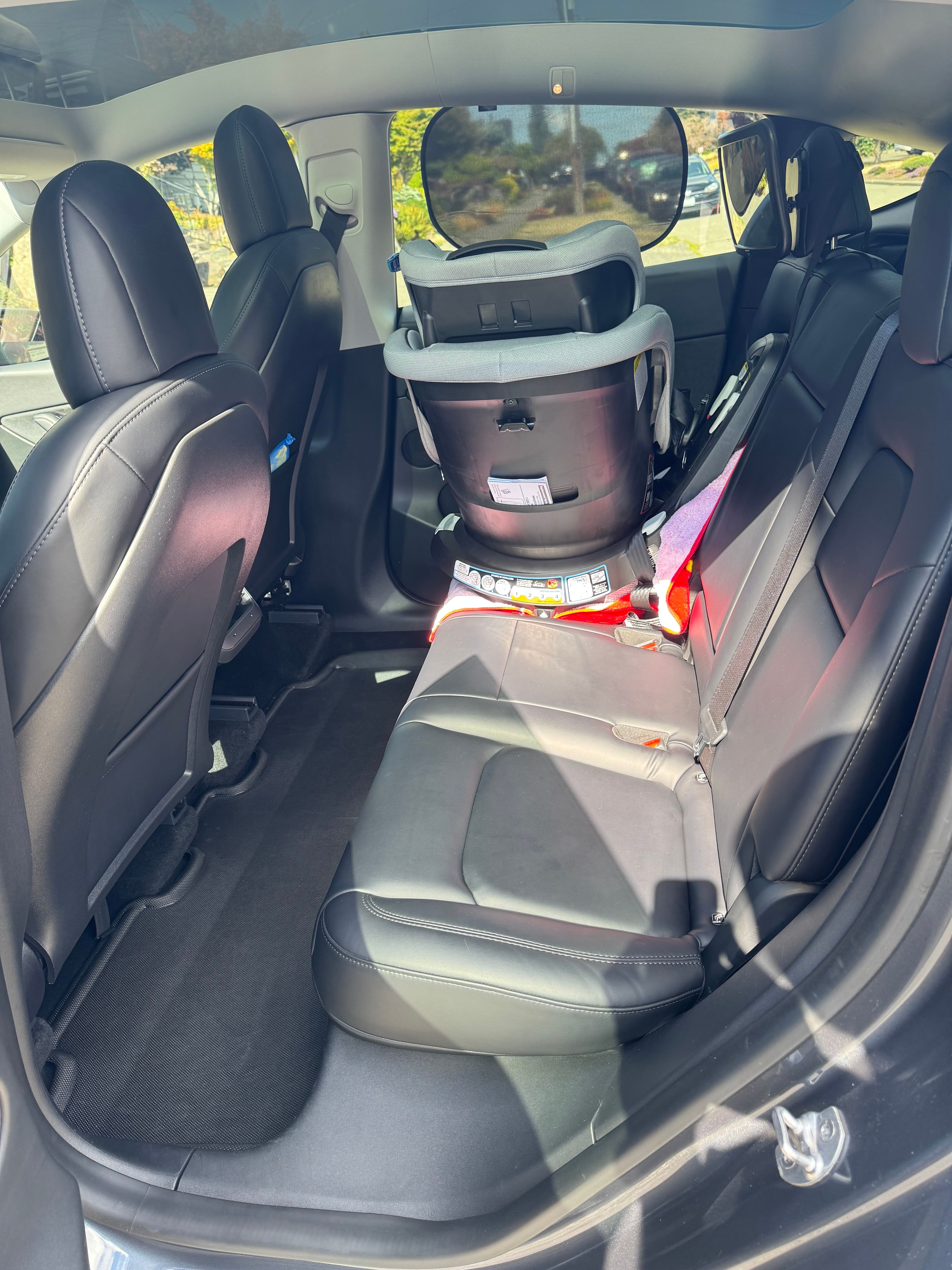 Used 2022 Tesla Model Y Long Range AWD/4WD image 4