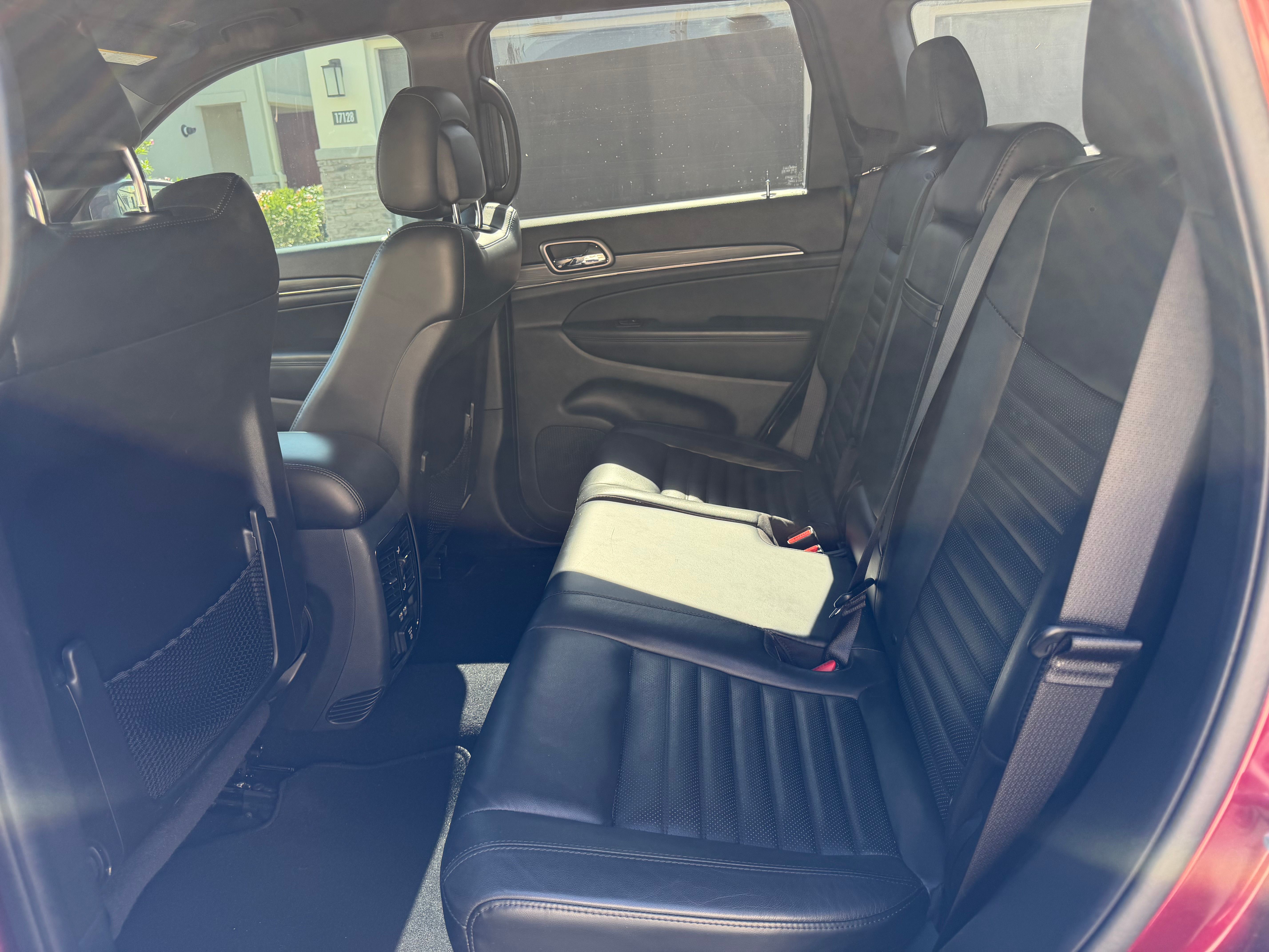 Used 2020 Jeep Grand Cherokee Limited X RWD image 9