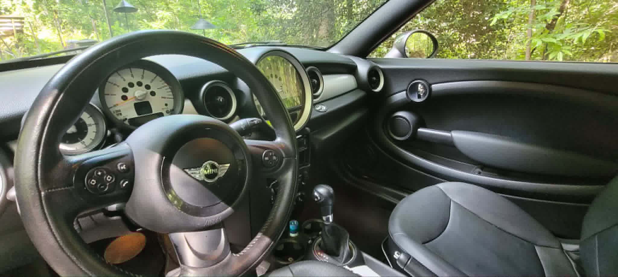 Used 2013 MINI Cooper Roadster FWD image 16