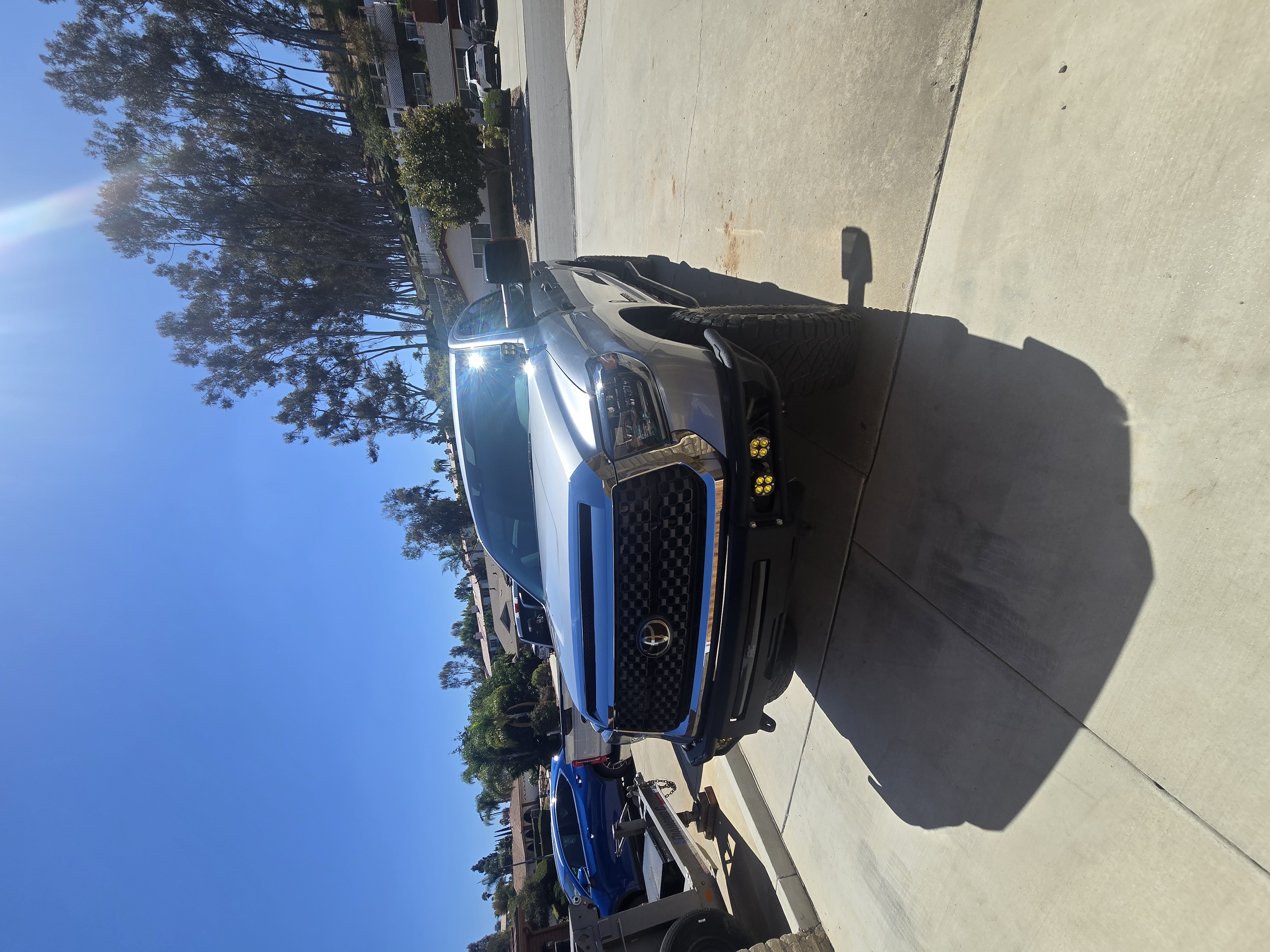 Used 2021 Toyota Tundra SR5 w/ TRD Off-Road Plus Package AWD/4WD image 4