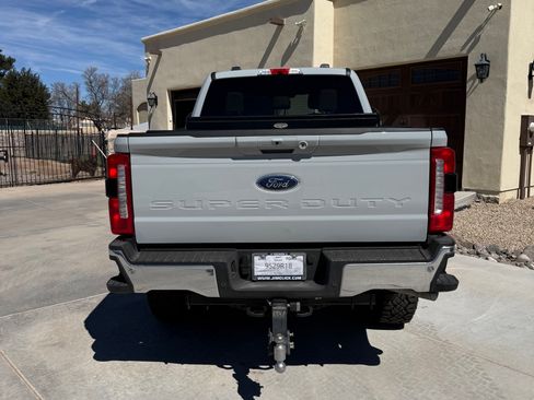 Used 2026 Ford F250 Lariat w/ Tremor Off-Road Package image 5