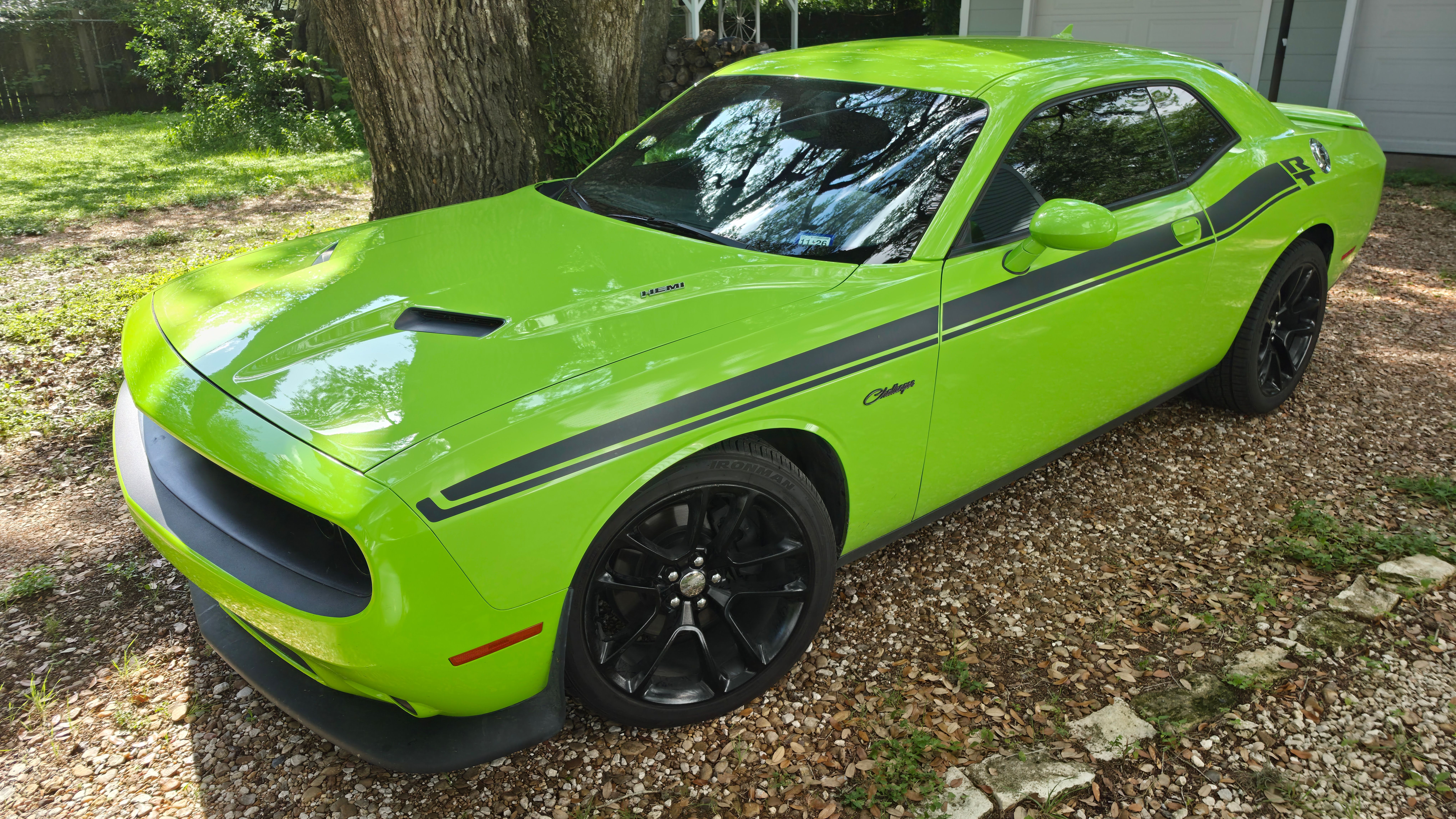 Used 2015 Dodge Challenger R/T Plus RWD image 16