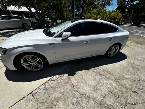 Used 2018 Audi A5 2.0T Premium Plus image 2