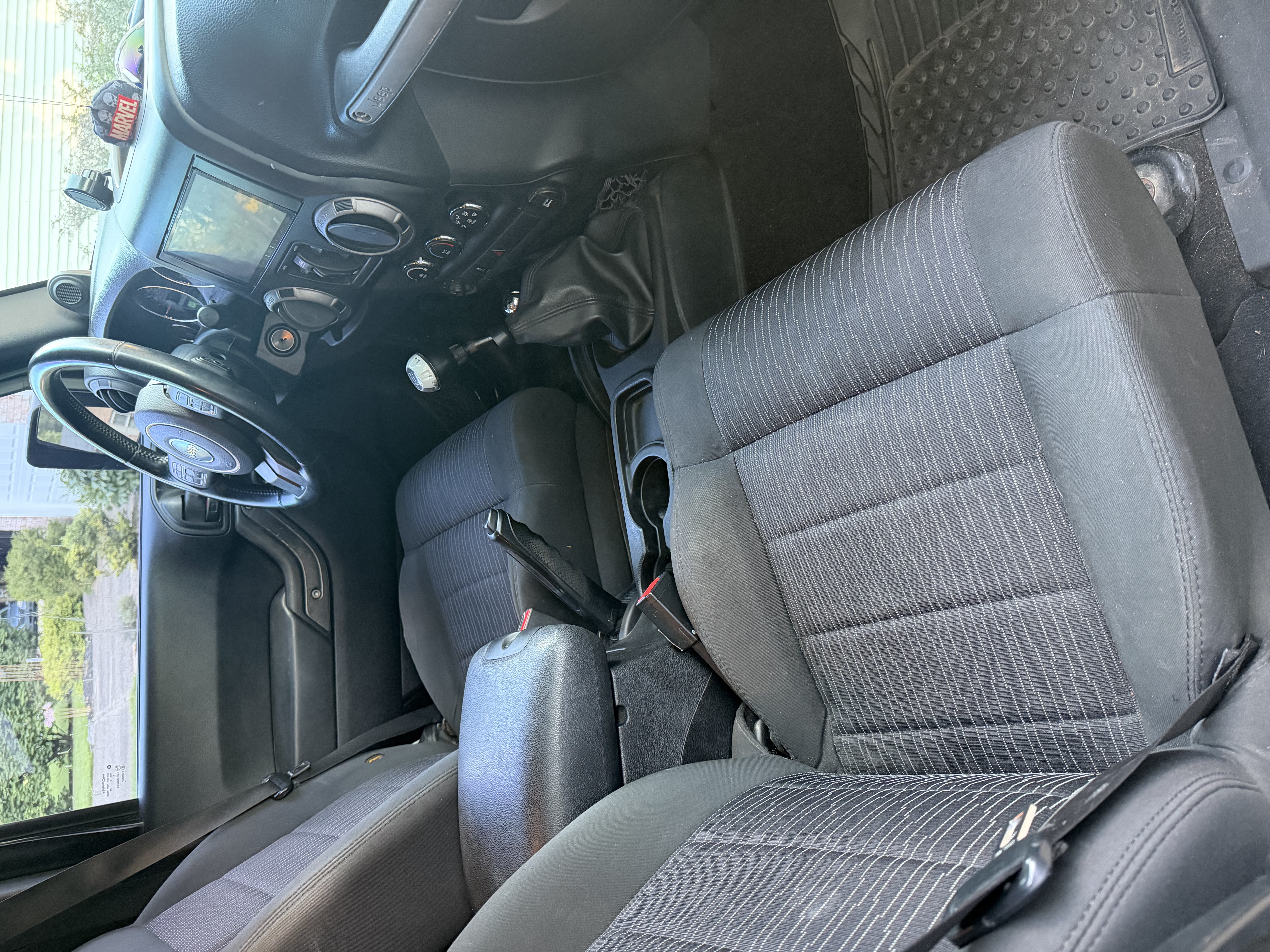 Used 2012 Jeep Wrangler Unlimited Sport w/ PWR Convenience Group AWD/4WD image 10