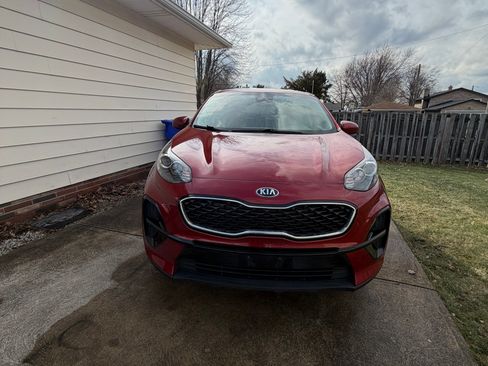 Used 2020 Kia Sportage LX image 6