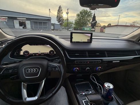 Used 2017 Audi Q7 3.0T Premium Plus AWD/4WD image 9