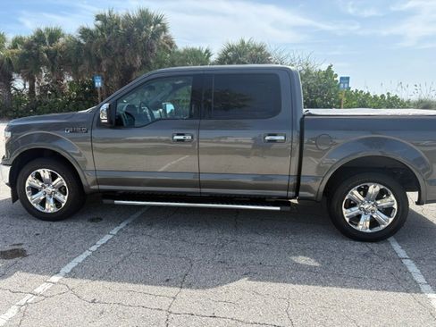 Used 2018 Ford F150 Lariat RWD image 2