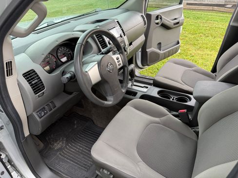 Used 2013 Nissan Xterra S AWD/4WD image 14
