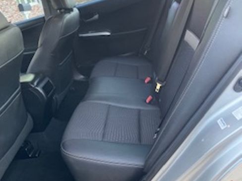 Used 2013 Toyota Camry SE image 12