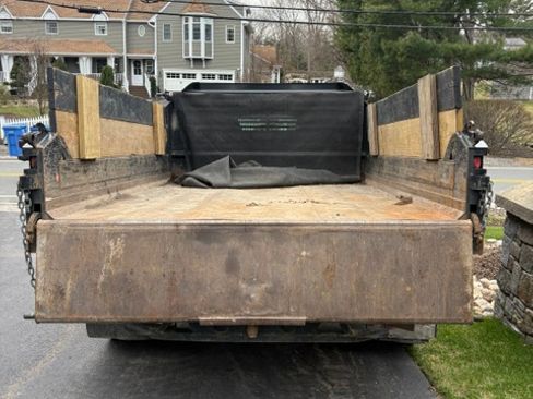 Used 2017 Ford F550 2WD Regular Cab Super Duty image 5