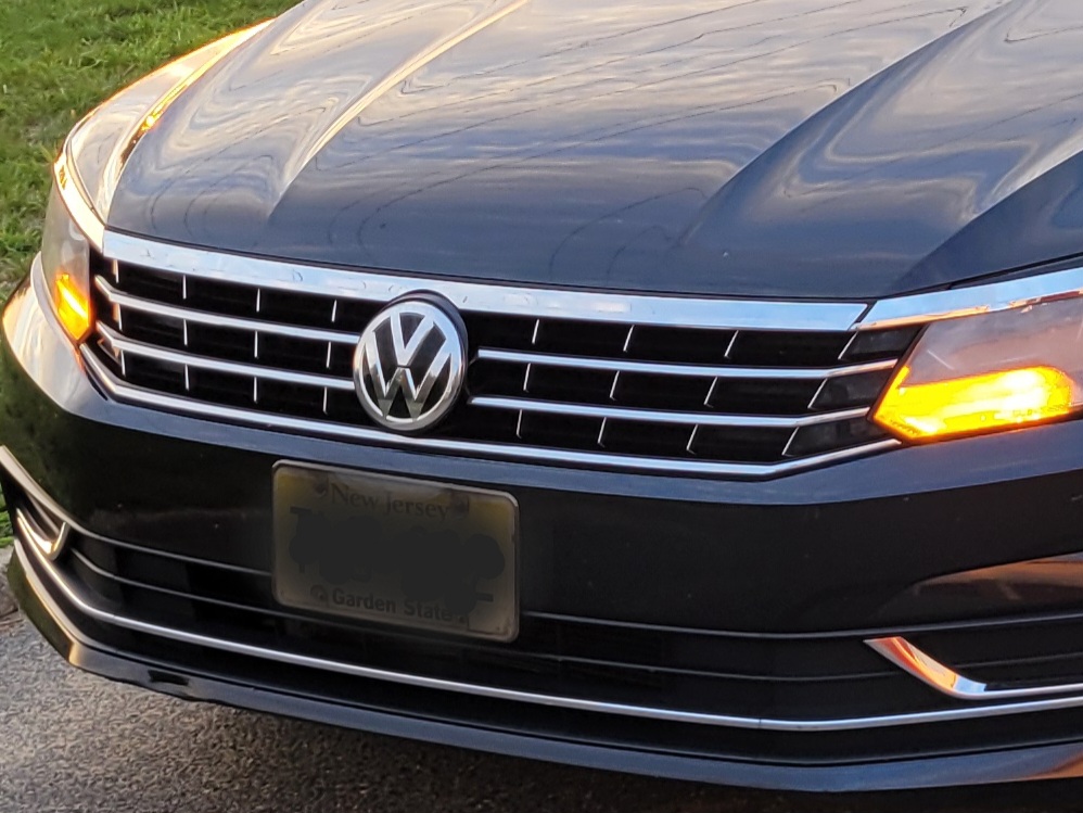 Used 2017 Volkswagen Passat 1.8T SE FWD image 6