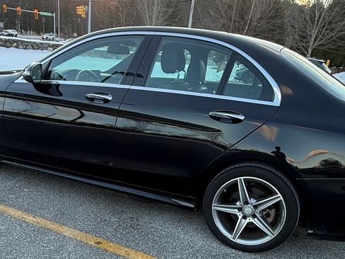 Used 2016 Mercedes-Benz C 300 4MATIC Sedan image 4