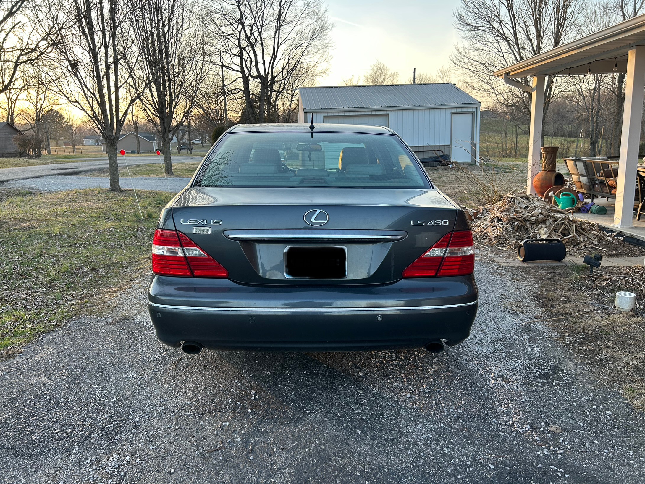 Used 2004 Lexus LS 430 w/ Premium Pkg RWD image 2