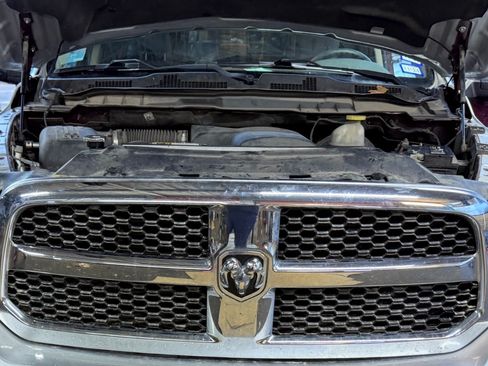 Used 2018 RAM 1500 Express image 2